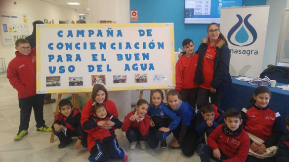 Alumnos del colegio Ave Maria Vistillas en Emasagra